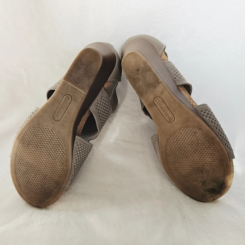 Croft & Barrow Women's Taupe Wedge Sandals